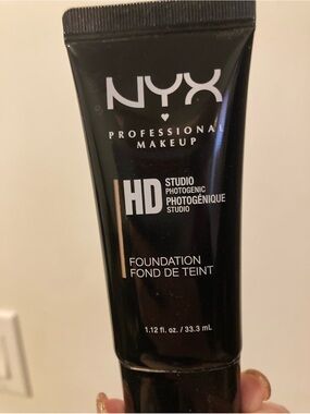 3/$15 💸 NYX Professional Makeup HD Studio Foundation - Nude